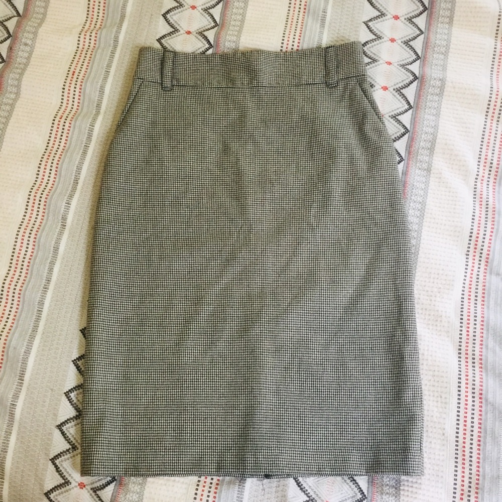 Banana Republic Pencil Skirt Checkered
